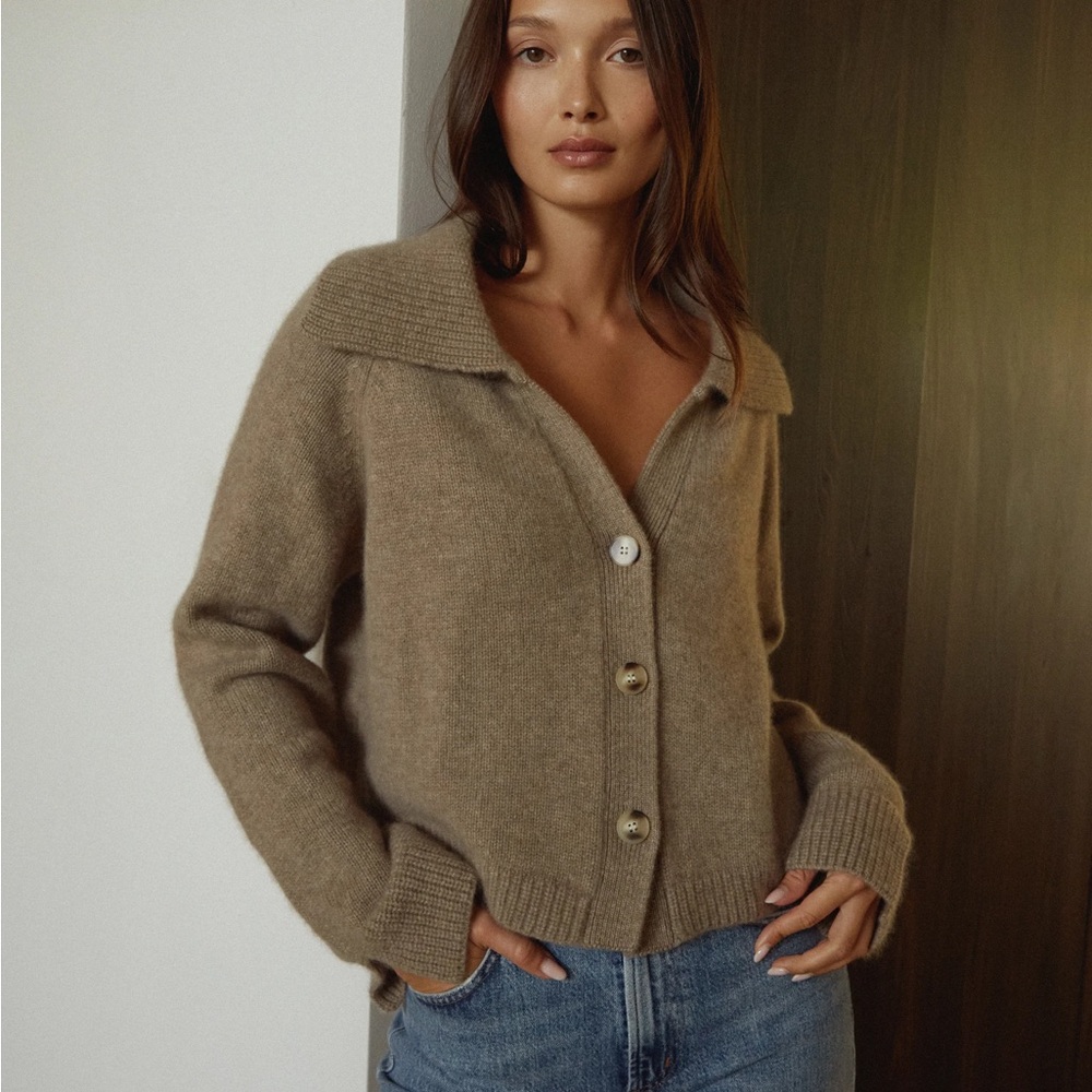 Cozy Few Moda Tan Brown Women's Sweater